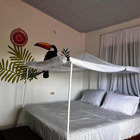 Maiku Amazonas Hotel Puerto Narino Exterior photo